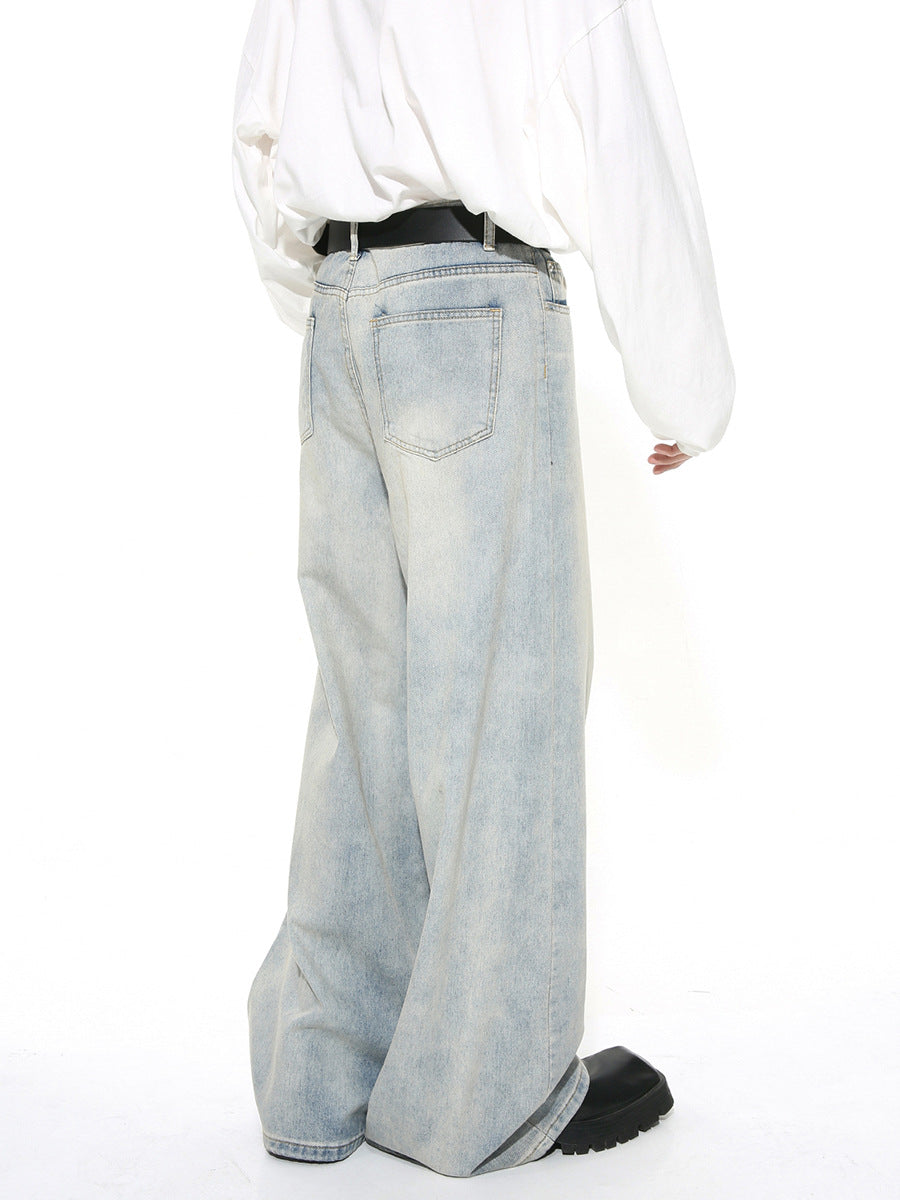 Jean simple et ample à jambe droite pour homme