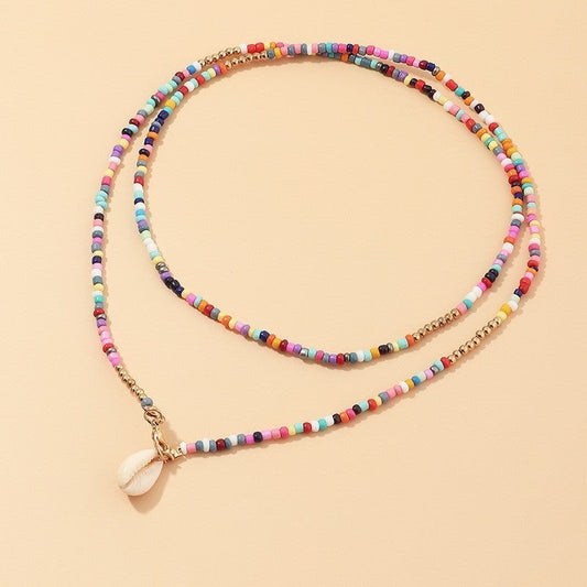 Collar bohemio de conchas de doble capa con mini cuentas multicolores