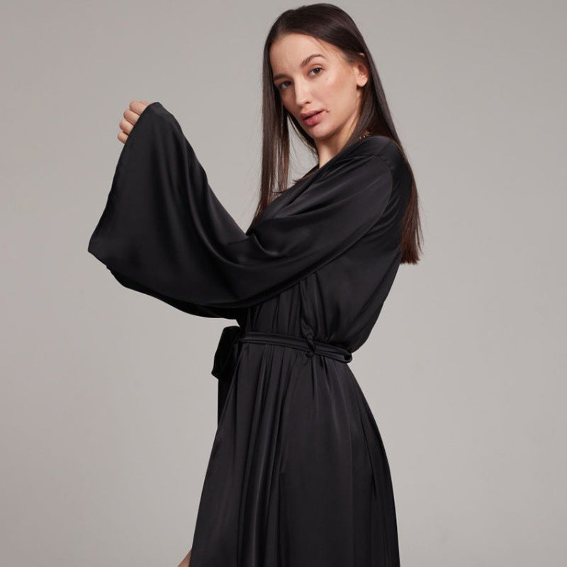 Women Fashion Casual Silk Pajamas Nightgown in Black and White