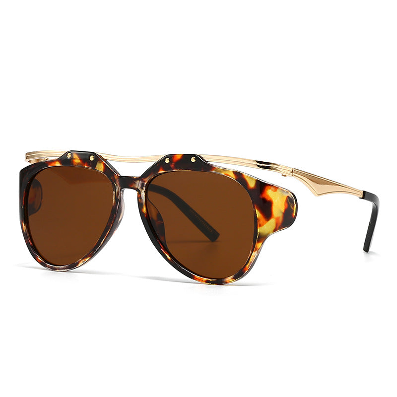 Gafas de sol cuadradas con montura grande de metal geométrico para mujer