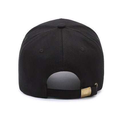 Casquette en coton brodée à lettres simples et coupe ajustable