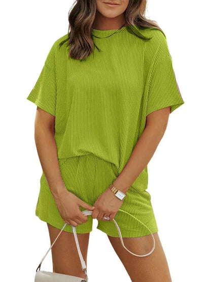 Conjunto de camiseta informal de rayas de color liso para mujer