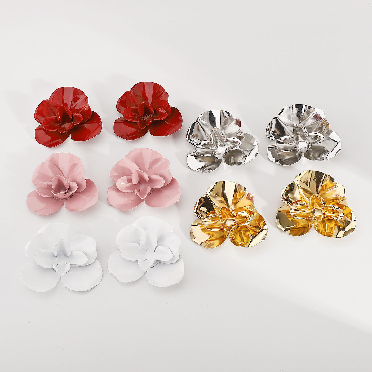 Retro Floral Earrings Alloy Fashion Flowers Style