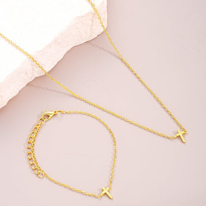 Conjunto de collar y pulsera con colgante de cruz de cadena dorada sencilla para mujer