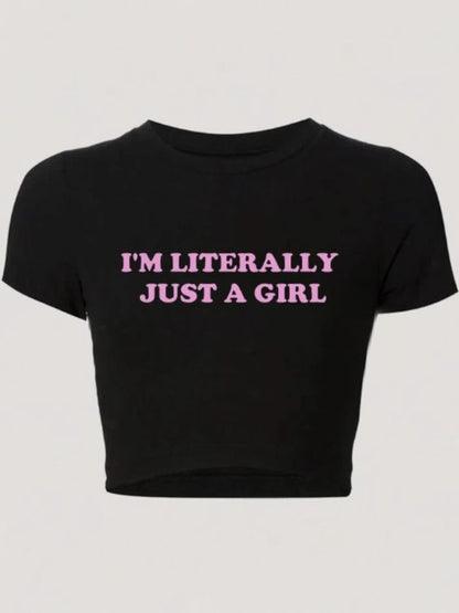 Camiseta de manga corta con estampado de letras para mujer, corte ajustado, estilo casual y moderno.