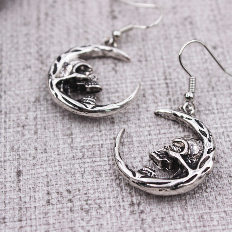 Gothic Skull Moon Earrings in Alloy with Punk Style Design