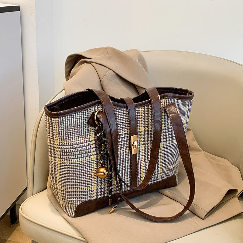 Bolso de mano informal de gran capacidad con diseño a la moda para mujer