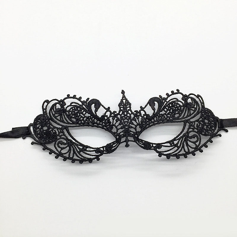 Masque de mascarade simple en dentelle noire pour femme, idéal pour une fête