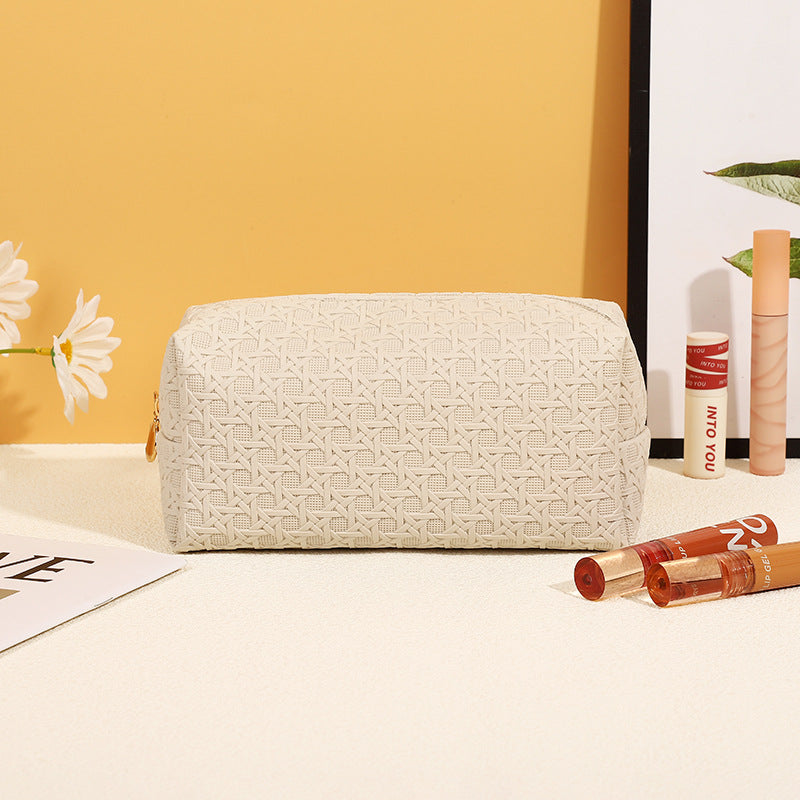 Bolsa de cosméticos sencilla de cuero de color sólido