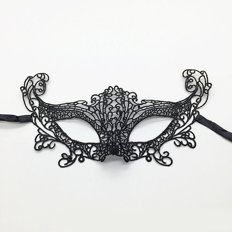 Masque de mascarade simple en dentelle noire pour femme, idéal pour une fête