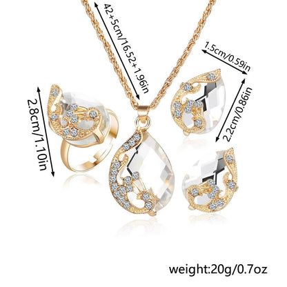 Conjunto creativo de tres piezas de joyería con diamantes de imitación