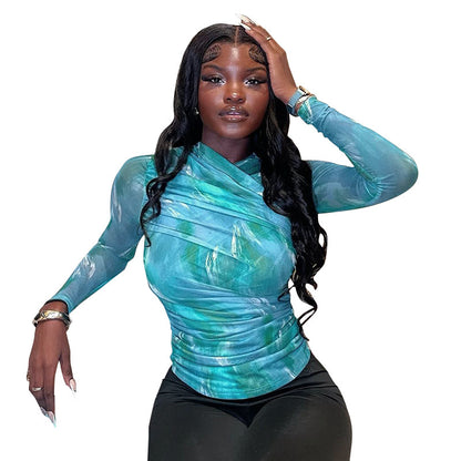 Top de malla con efecto tie-dye plisado y cuello cruzado para mujer