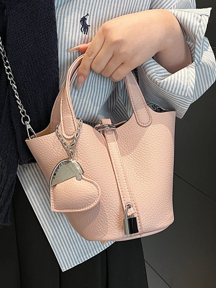 Sac à main simple et tendance pour femme, couleur unie, motif litchi, pendentif d'amour