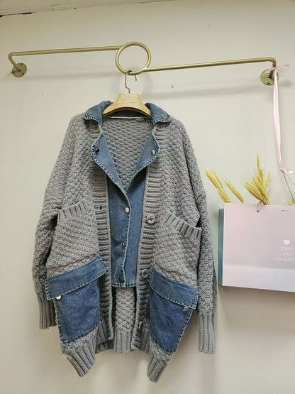 Chaqueta vaquera de punto con costuras distintivas para mujer