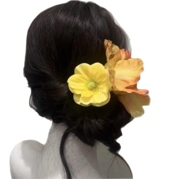 Bohemian Beach Holiday Floral Hairpin