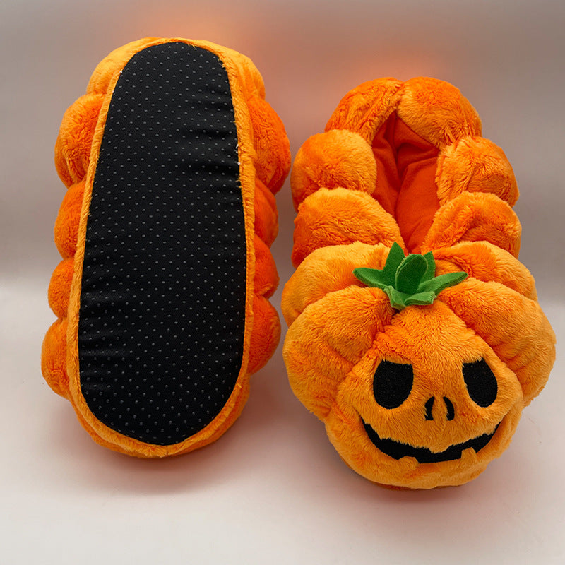 Zapatillas de casa de peluche con forma de calabaza de Halloween