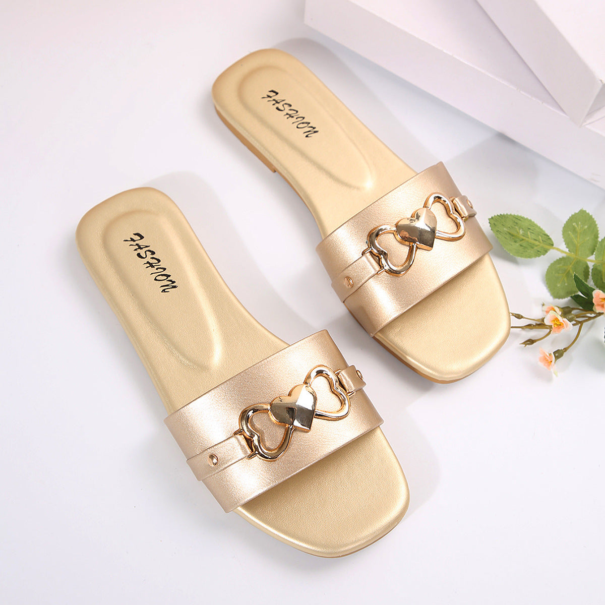 Women Fashion Casual Solid Color Metal Decor Flats