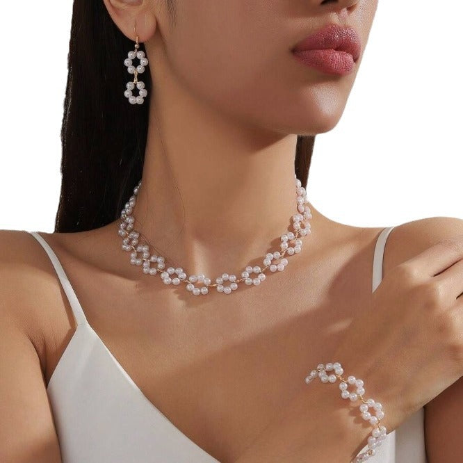 Elegant Pearl Necklace Bracelet Earrings Three-Piece Set - Fashion Jewelry for Women