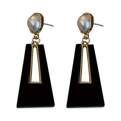 Women Fashion Exaggerated Geometric Earrings in Zinc Alloy