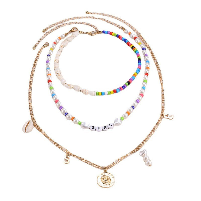 Collar bohemio de perlas multicapa con cuentas de concha