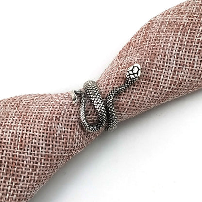 Anillo de serpiente de Halloween chapado en plata antigua exagerado para hombre