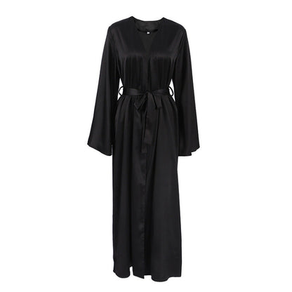 Women Fashion Casual Silk Pajamas Nightgown in Black and White