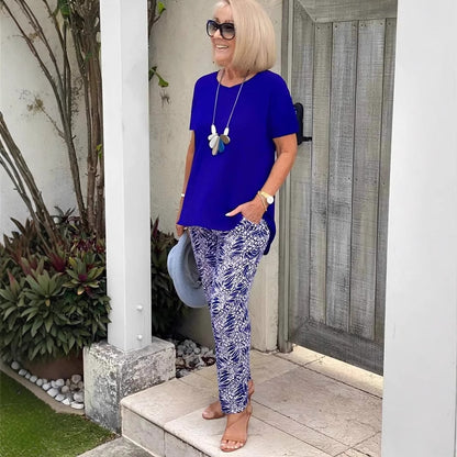 Conjunto de top y pantalón estampado de manga corta informal para mujer