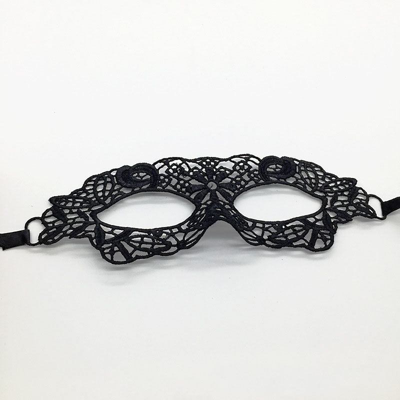 Masque de mascarade simple en dentelle noire pour femme, idéal pour une fête