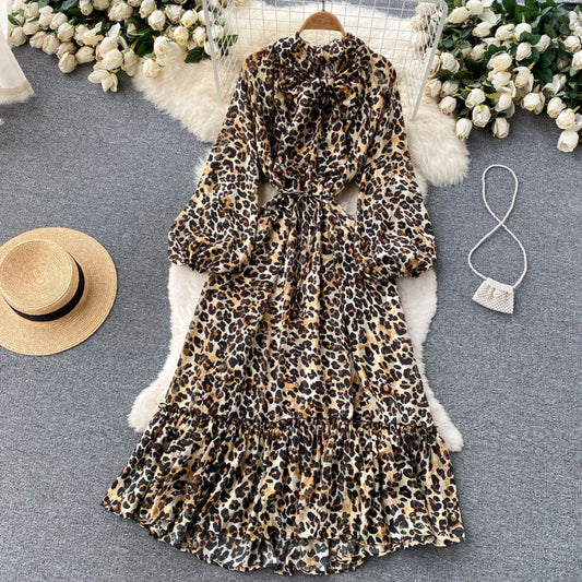 Vestido elegante bohemio con estampado de leopardo, hojas y cachemira floral vintage