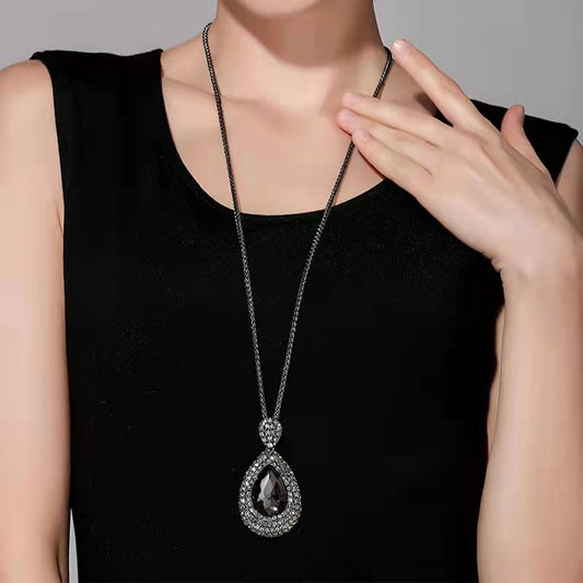Collar con colgante de cristal largo exagerado de moda para mujer