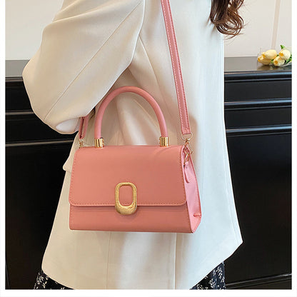 Bolso de hombro cuadrado pequeño con hebilla de metal simple e informal para mujer - Bandolera minimalista de PU