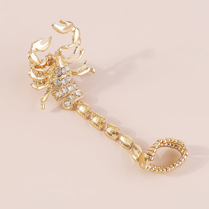 Anillo de escorpión con diamantes de imitación exagerados para Halloween, de moda para mujer