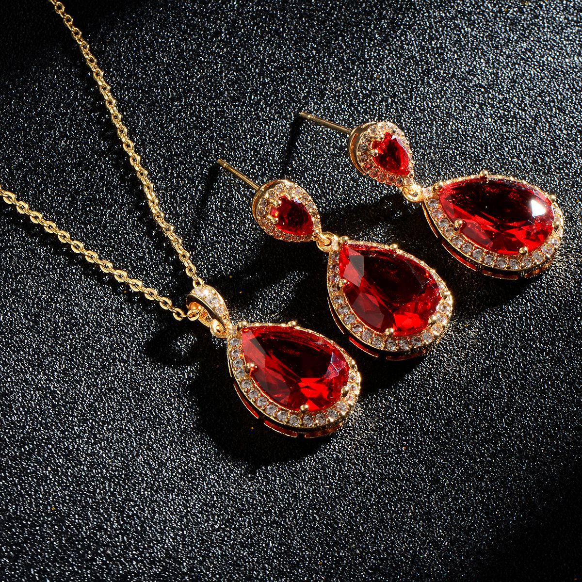 Women Jewelry Water Drop Zircon Necklace Earrings Set Fashion Statement